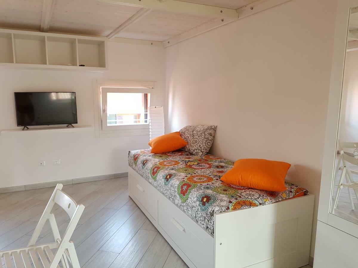 Ferienwohnung Mansarda Settimo Cielo Chioggia Exterior foto
